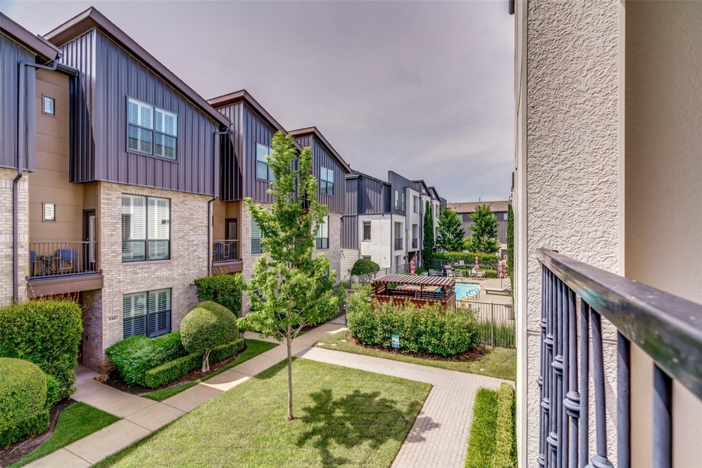 4211 Rawlins Street - Photo 22