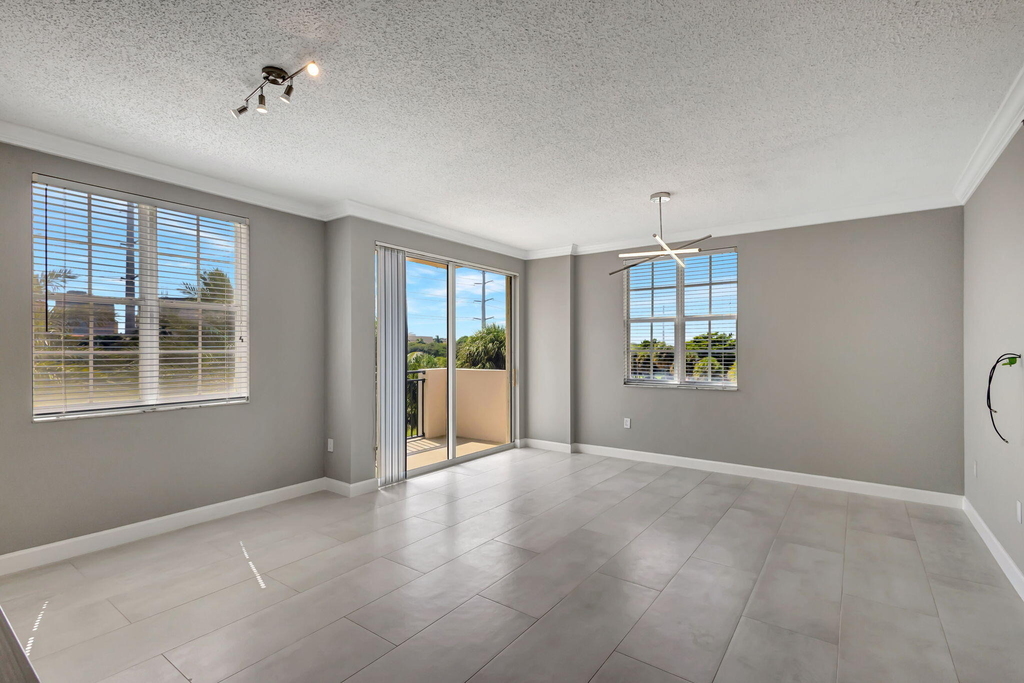 616 Clearwater Park Road - Photo 20