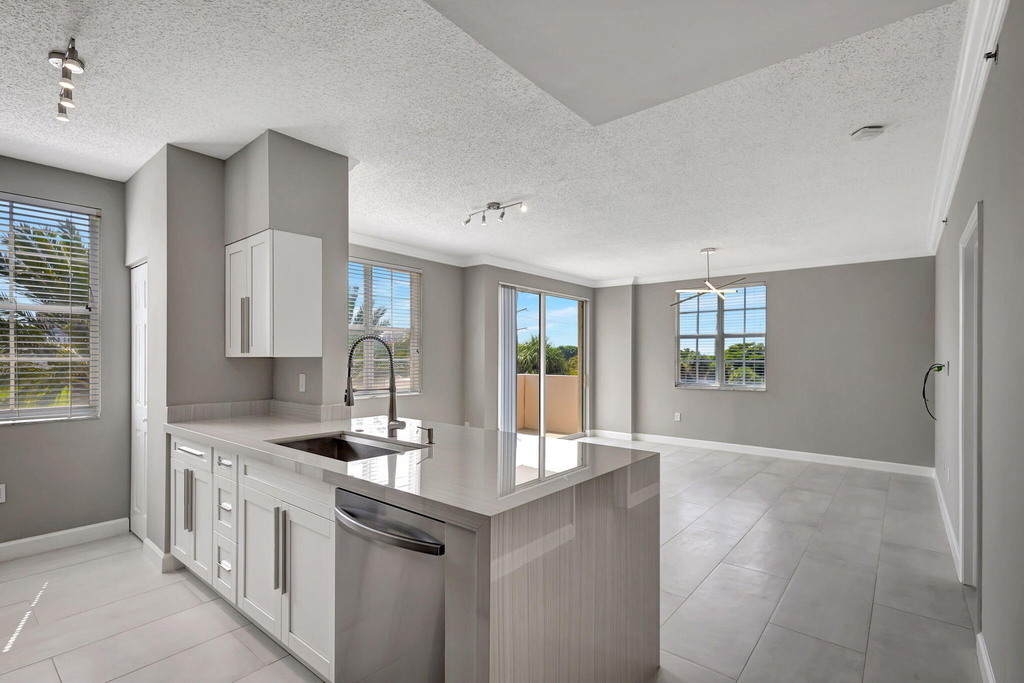 616 Clearwater Park Road - Photo 22