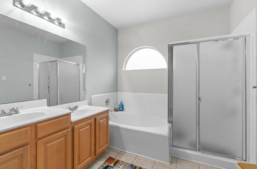 8414 Seafield Lane - Photo 7