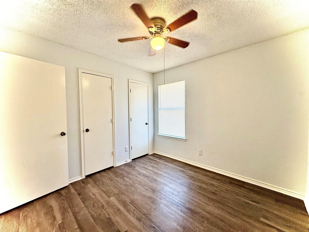 1922 San Rafael Street - Photo 11