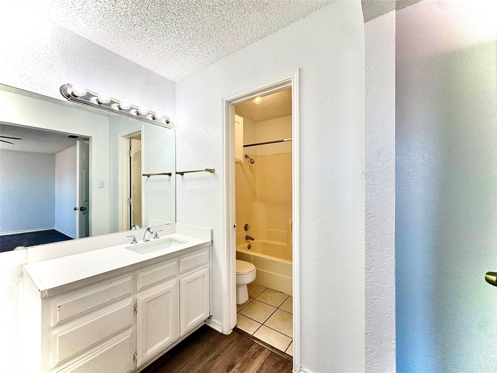 1922 San Rafael Street - Photo 14
