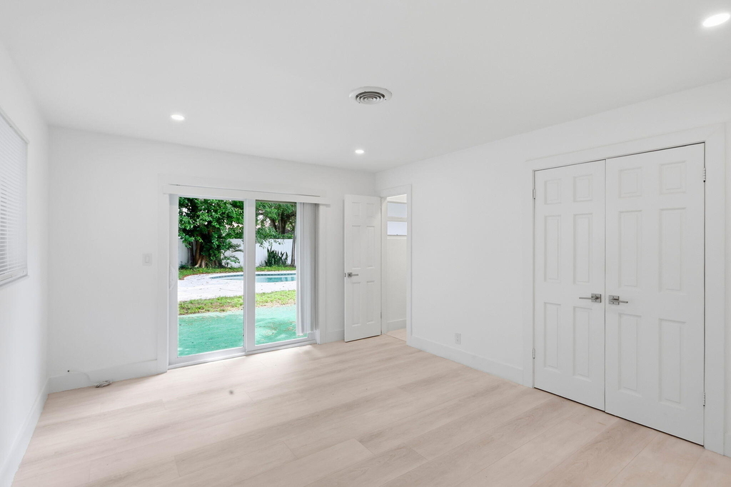 998 W Camino Real - Photo 38