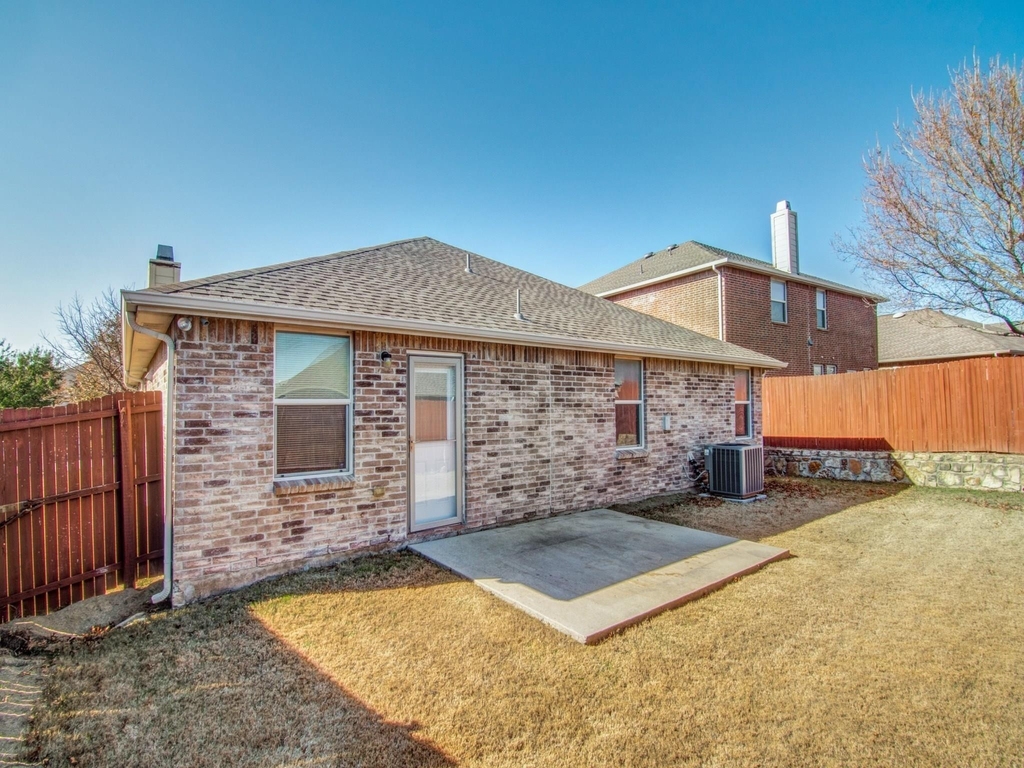 13120 Barbarosa Drive - Photo 10