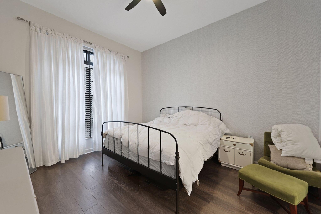 801 S Olive Avenue - Photo 12