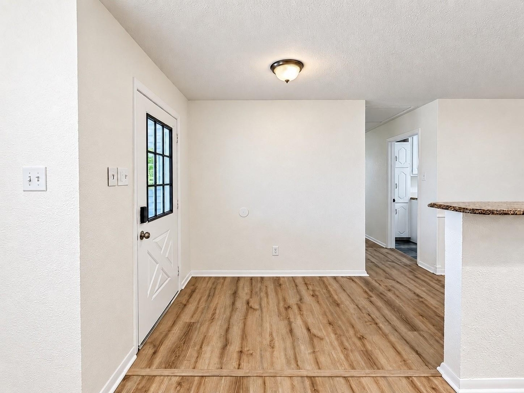 6913 Kerilan Lane - Photo 15