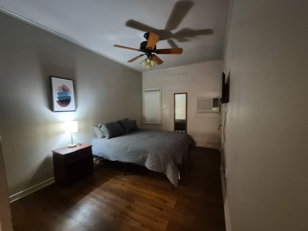 2379 Highland Avenue - Photo 1