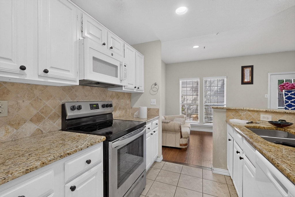 5565 Preston Oaks Road - Photo 15