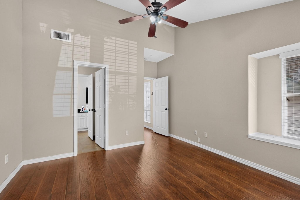5565 Preston Oaks Road - Photo 19