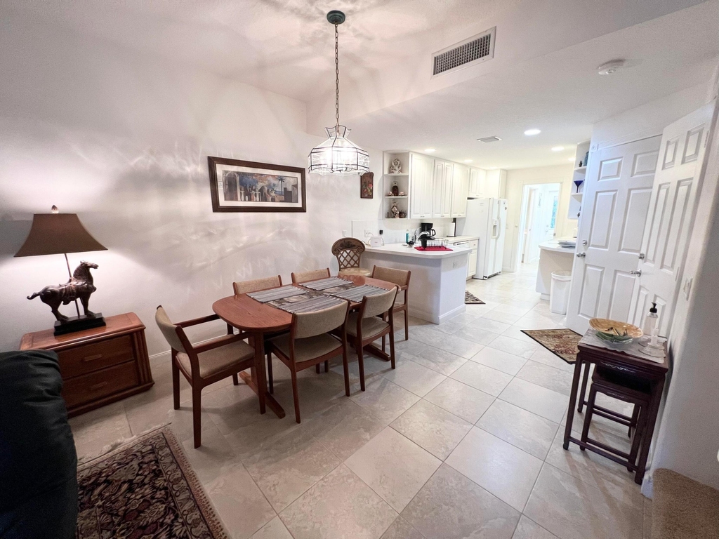 2913 E Community Drive - Photo 4