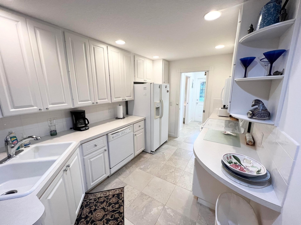 2913 E Community Drive - Photo 6