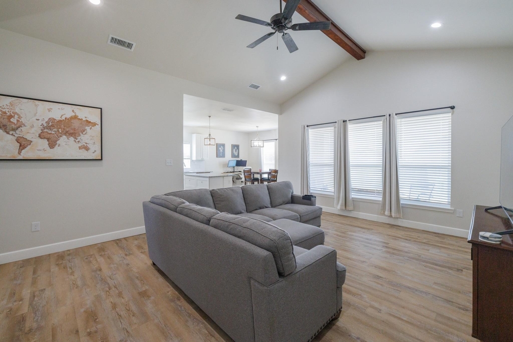 7446 Sleepy Hollow Lane - Photo 5