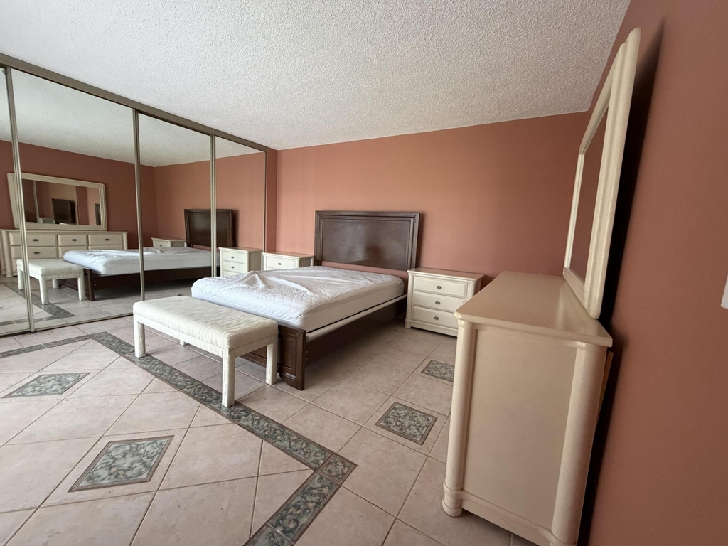 9403 S Ocean Drive - Photo 8