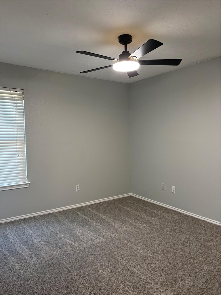 1911 Buffalo Bend Drive - Photo 21