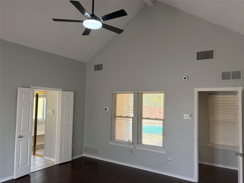 1911 Buffalo Bend Drive - Photo 15