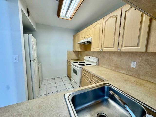 10006 Winding Lake Road - Photo 2