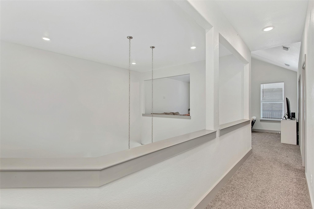 229 E 5th Street - Photo 21