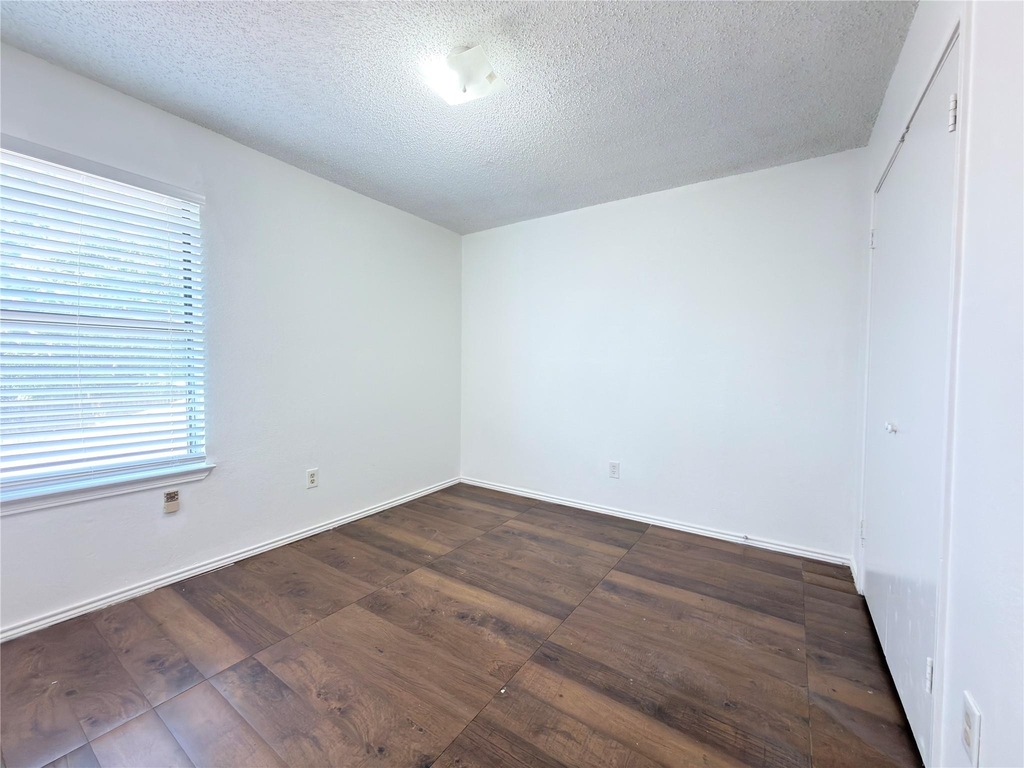 1801 Quail Run Drive - Photo 16