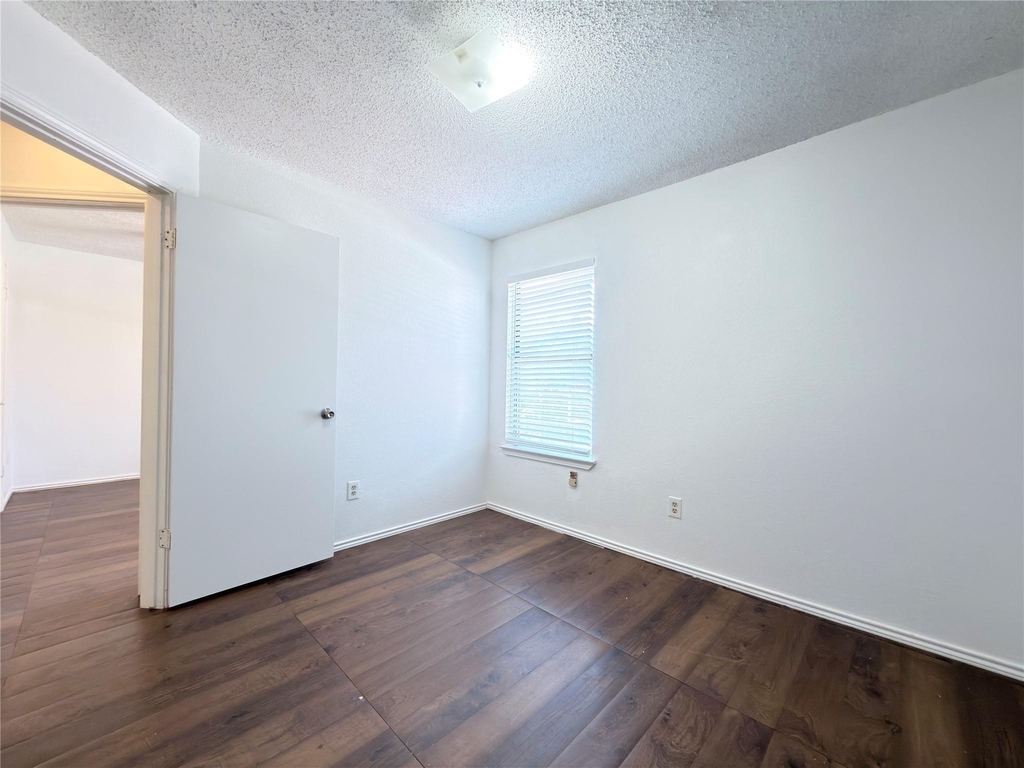 1801 Quail Run Drive - Photo 17