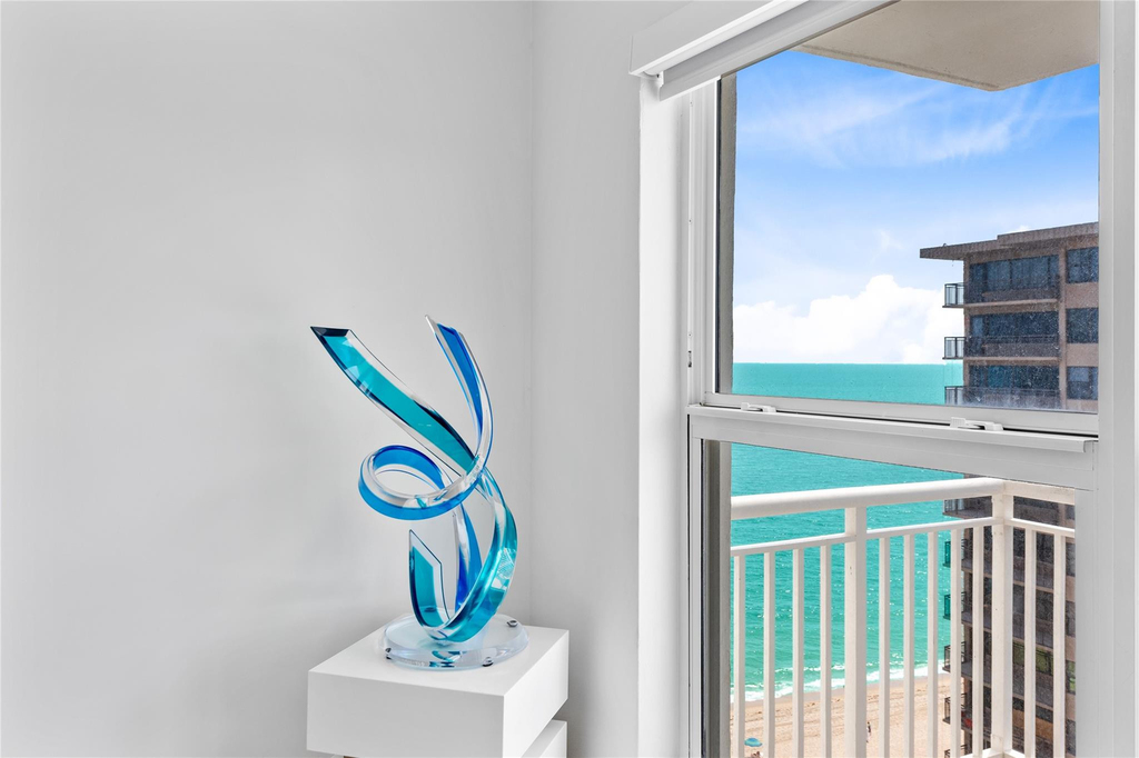 3850 Galt Ocean Drive - Photo 3