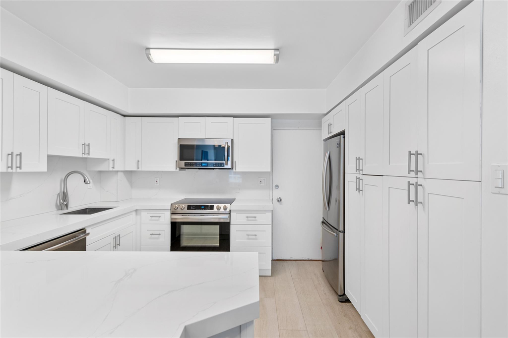 3850 Galt Ocean Drive - Photo 13