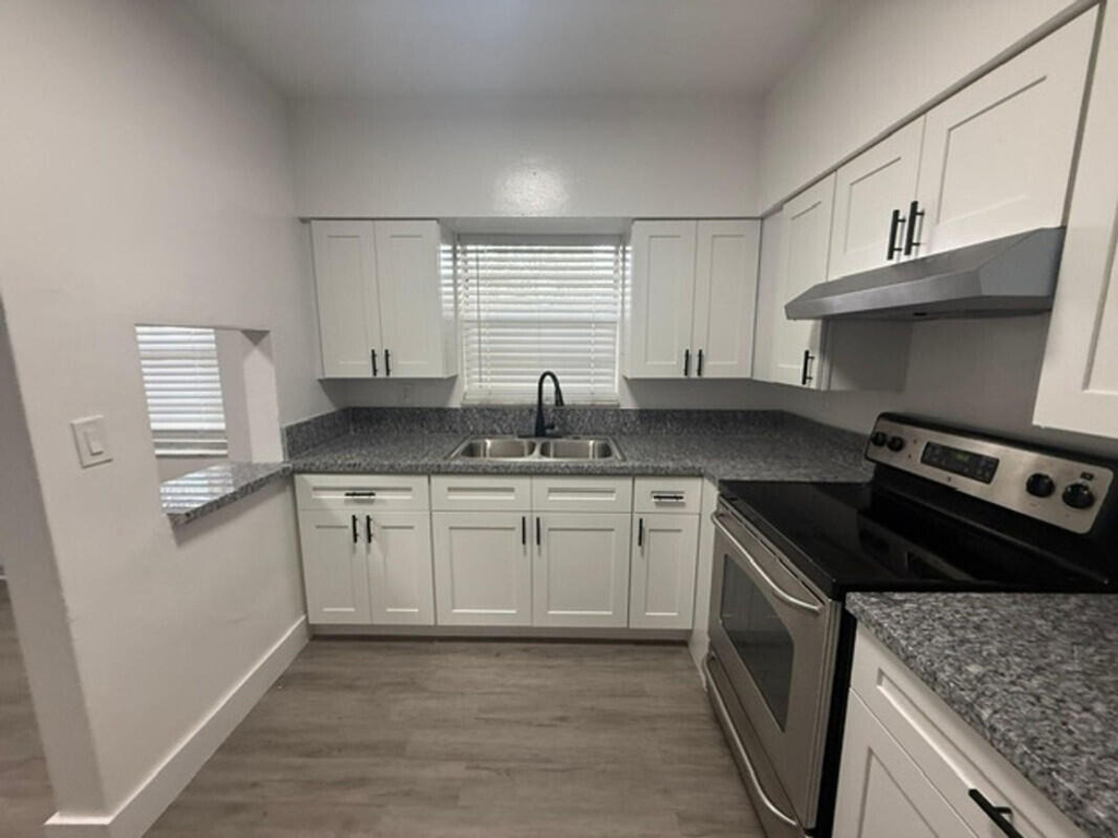 3721 Sw 59th Terrace - Photo 4