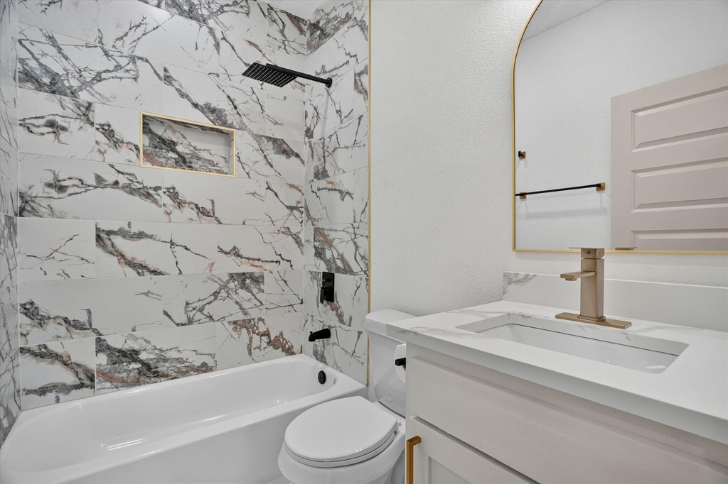 5849 Black Pine Circle - Photo 10