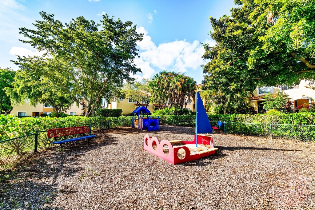 167 Yacht Club Way - Photo 35