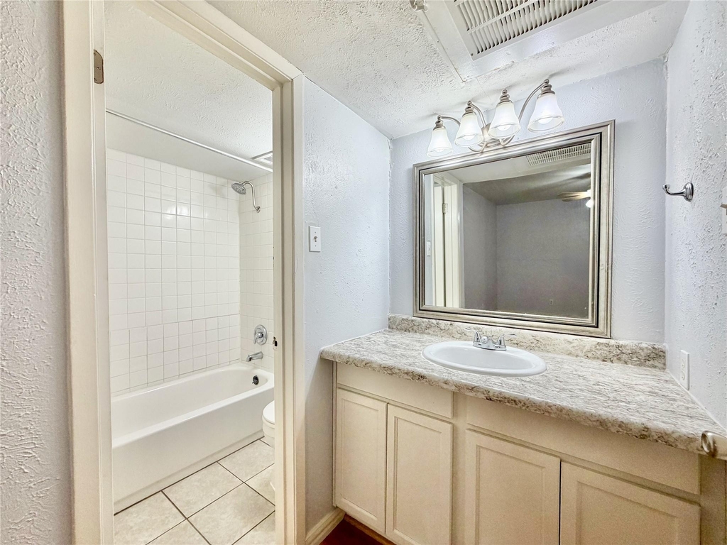 4314 Travis Street - Photo 12