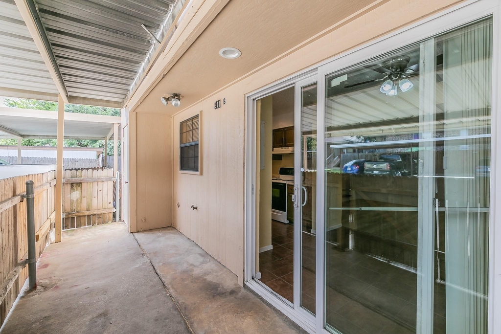 611 Lost Springs Court - Photo 20