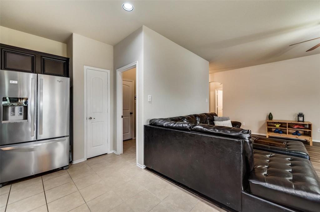 1512 Syracuse Drive - Photo 6