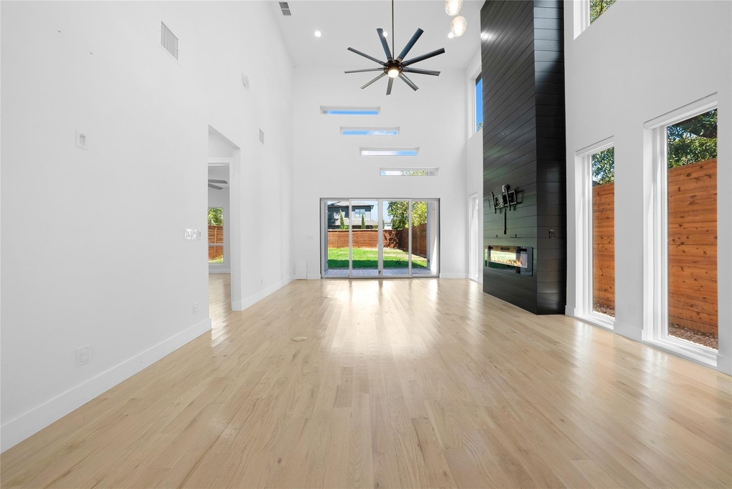 4811 W University Boulevard - Photo 11