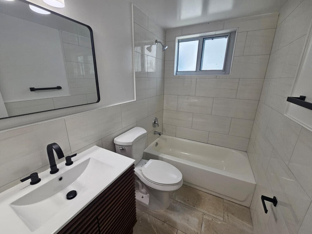 7720 Abbott Avenue - Photo 4