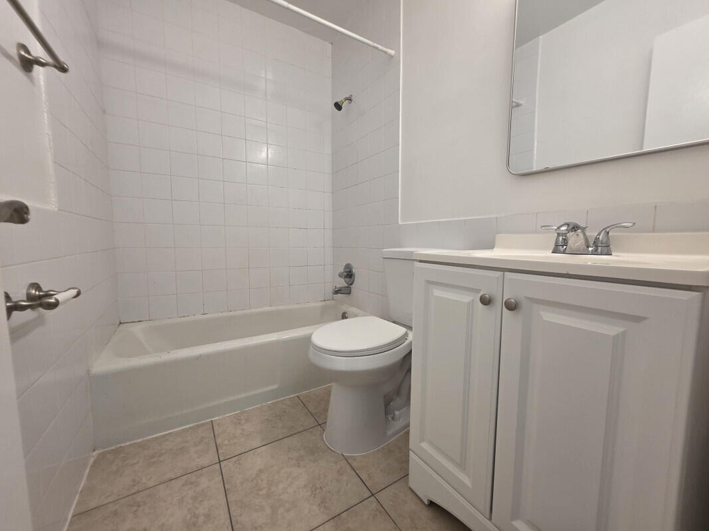 75 Sw 10th Street - Photo 3