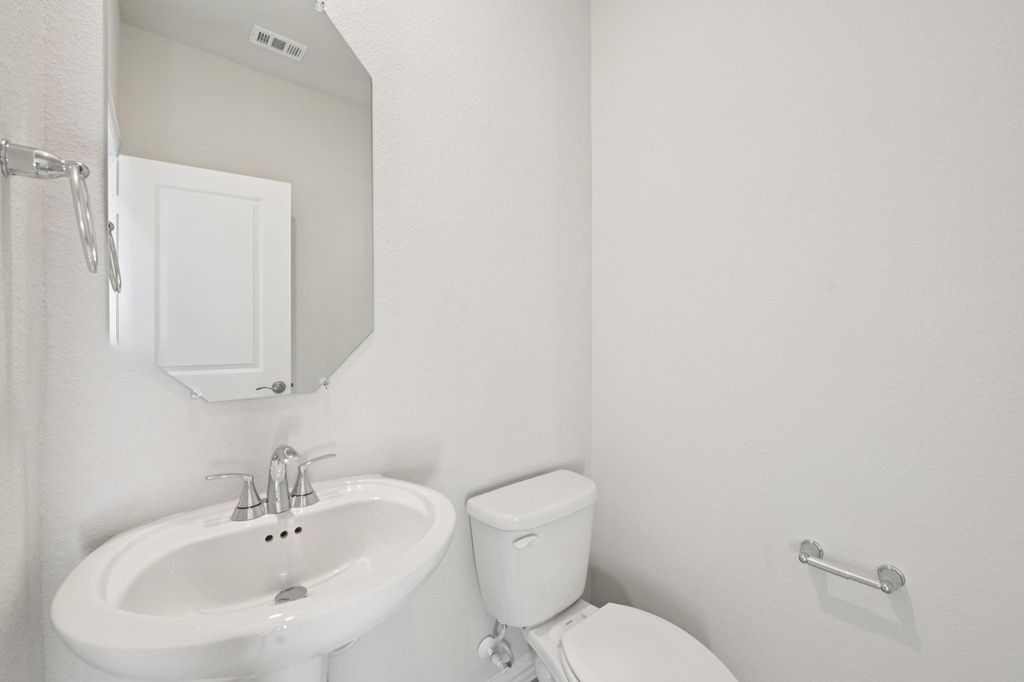 5204 Golden Trout Drive - Photo 10