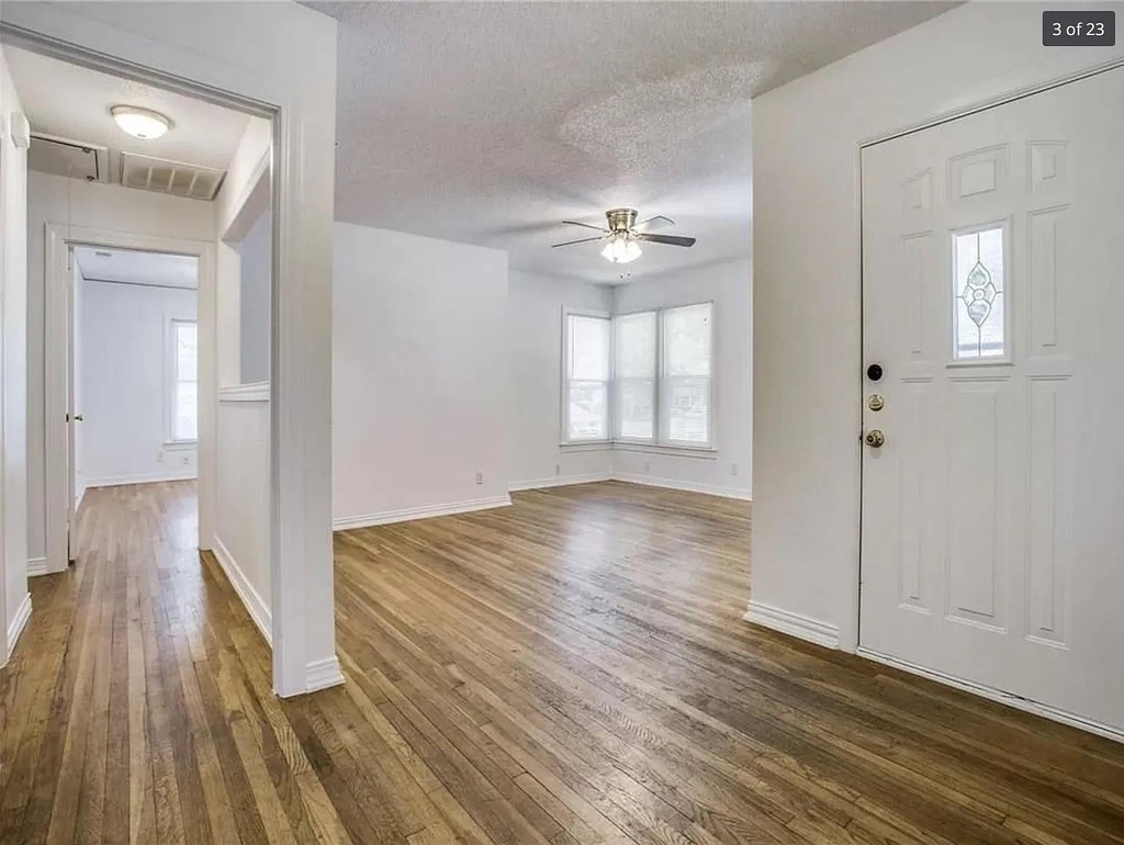4009 Acacia Street - Photo 2