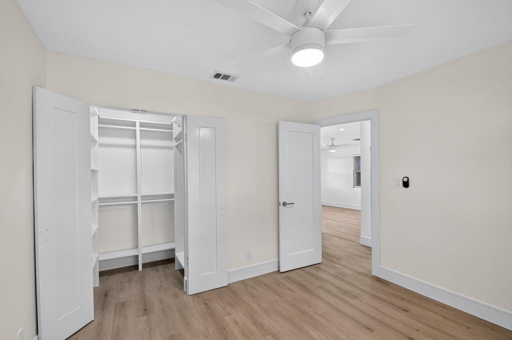 4317 Vermont Avenue - Photo 11