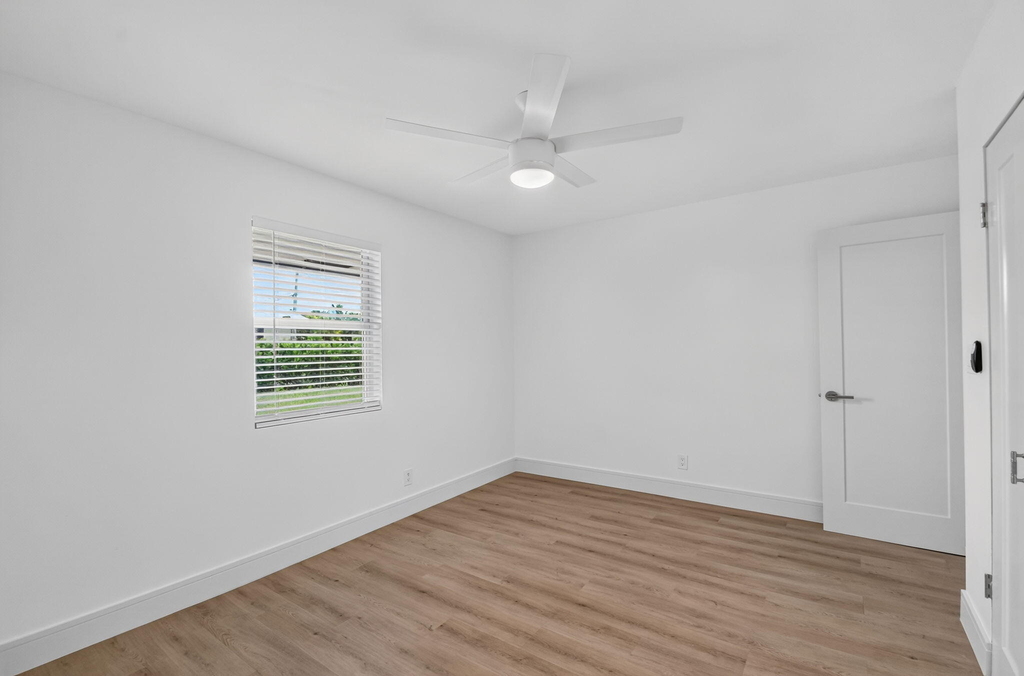 4317 Vermont Avenue - Photo 9