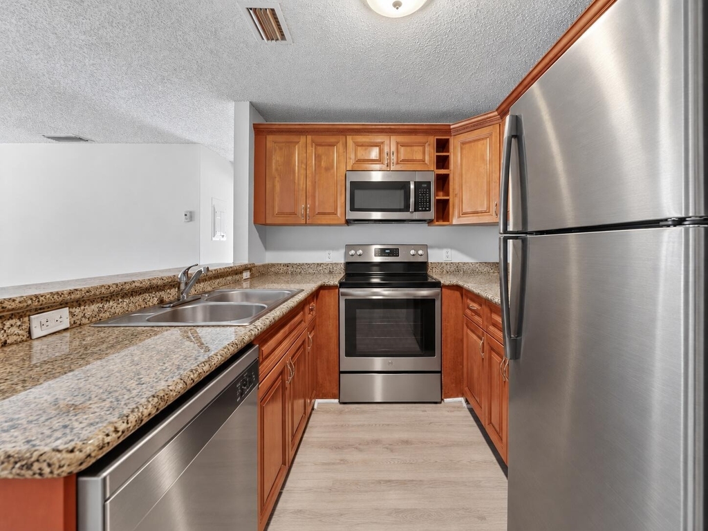 9401 Nw 49th Place - Photo 1