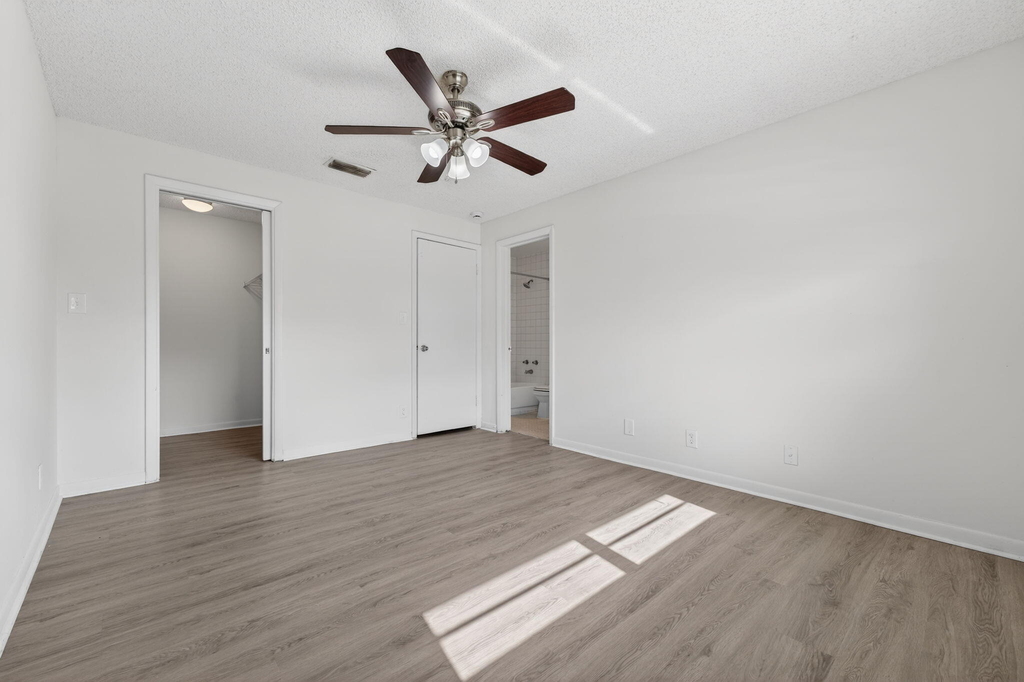 9401 Nw 49th Place - Photo 12