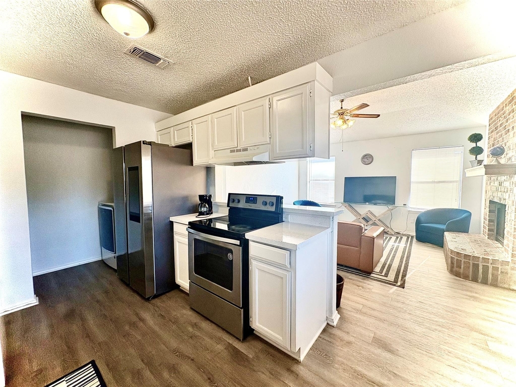 1920 San Rafael Street - Photo 10