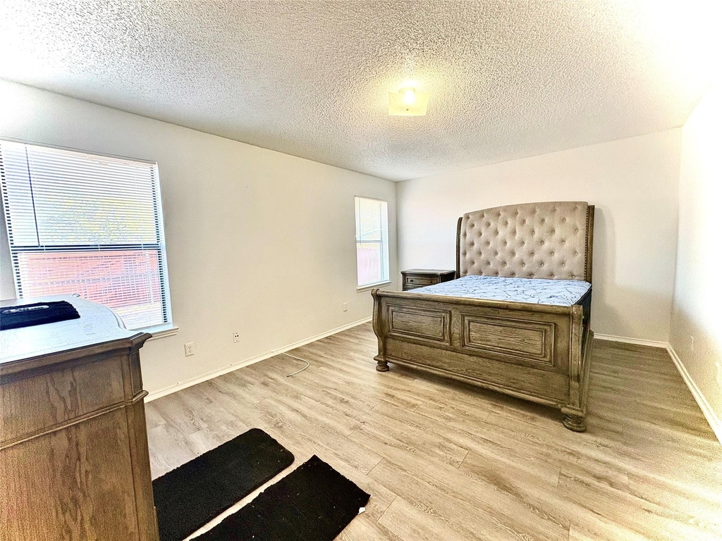 1920 San Rafael Street - Photo 15