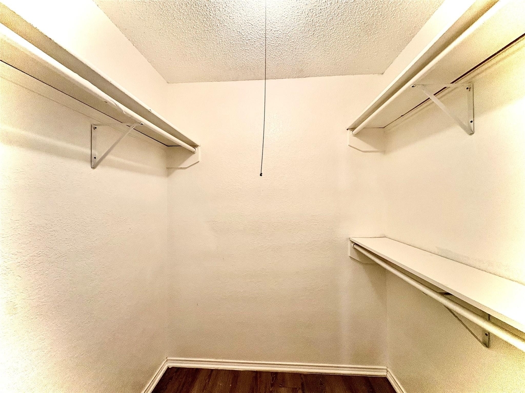 1920 San Rafael Street - Photo 20