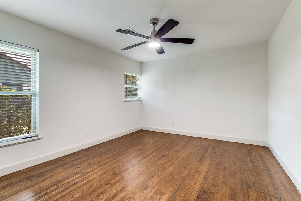 519 Northlake Drive - Photo 19