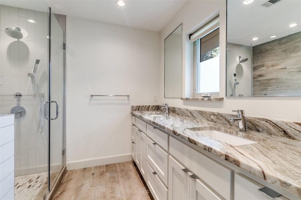 519 Northlake Drive - Photo 15