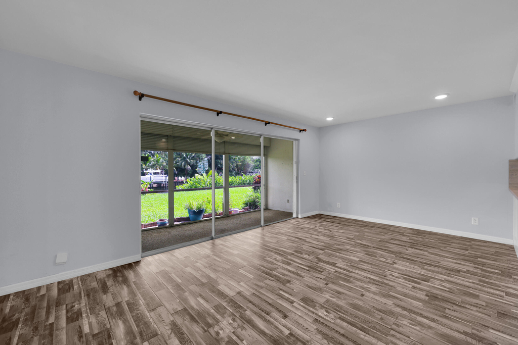 342 Southwind Drive - Photo 5