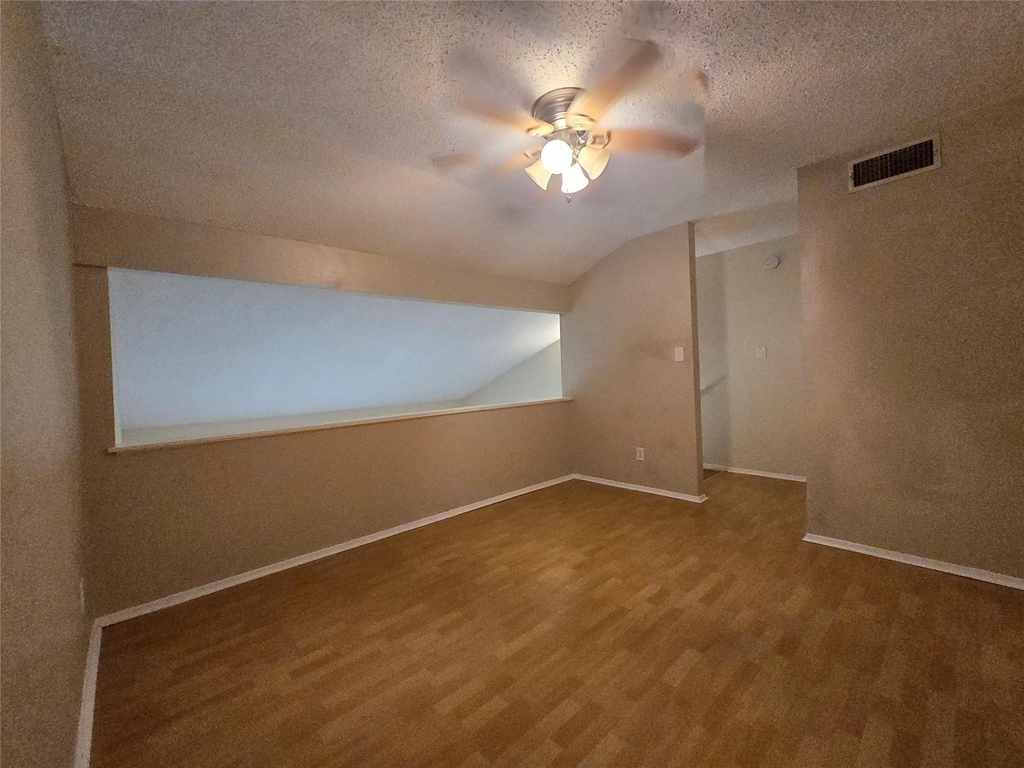 2223 Viewtop Lane - Photo 7