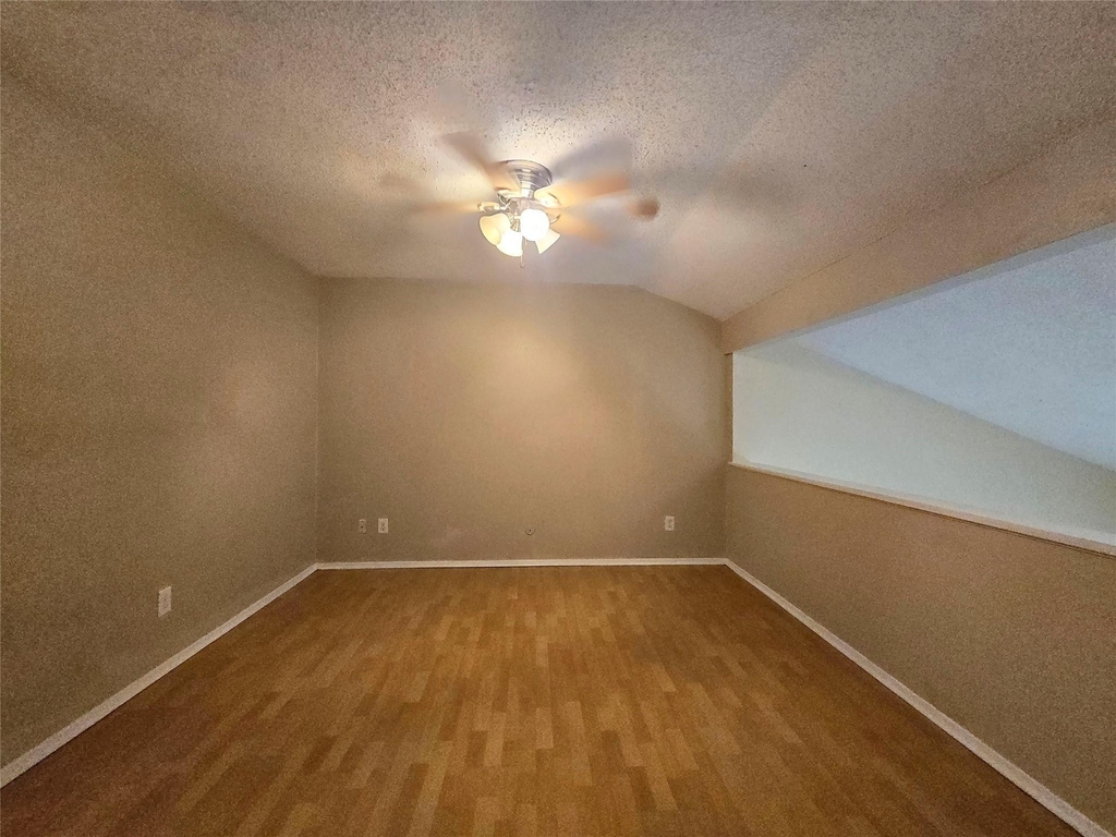 2223 Viewtop Lane - Photo 6