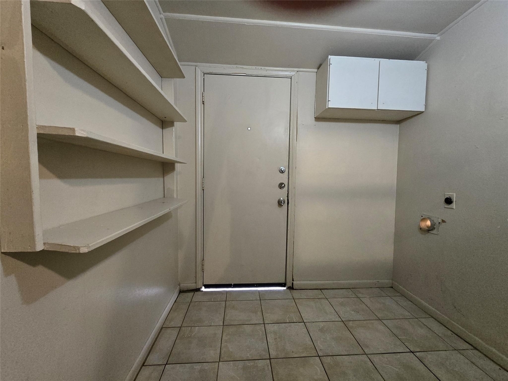2223 Viewtop Lane - Photo 11