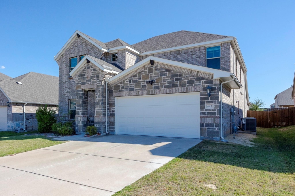 495 Fox Ridge Drive - Photo 2